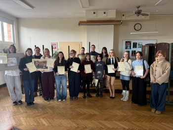 motion_photo_2805040695895779138