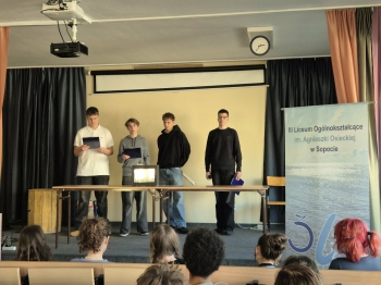 42fb0d85-f91a-4849-b7c8-e0be16d7b0be.jfif