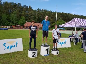 60782307_2757886260950832_2653752467044433920_o