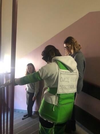 78685268_576034066271603_4489133335703977984_n