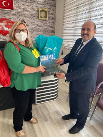 244757121_268747861834595_7504013260125813668_n