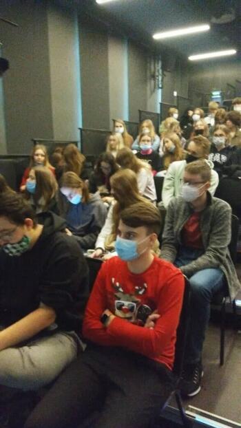 268867187_704381393878692_3043550193121807996_n