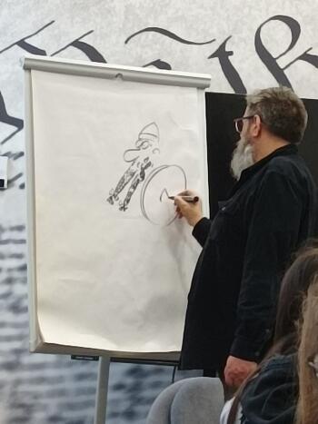 176e29ae-5f56-48e9-8d23-808470578802