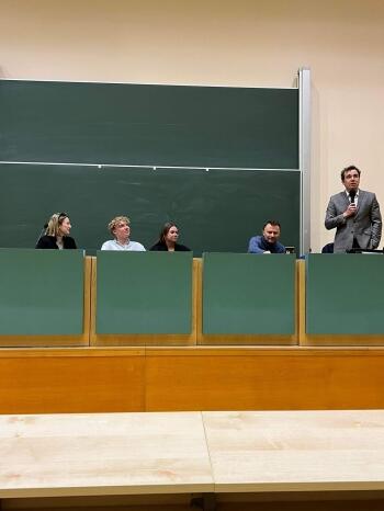 9483c9ba-0971-4490-8df6-4a4a4c16d0a3