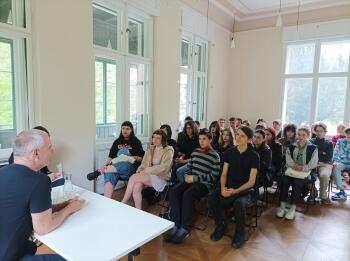 0de47fd9-da77-4e40-aa21-85d5bdef86fb