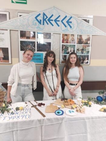 a1e56f94-b6b3-47ff-8915-b7f36ceff645