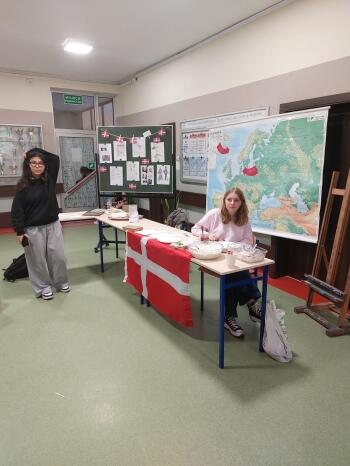 6ee68414-d2ac-4b08-ba07-59f4d68c52f7