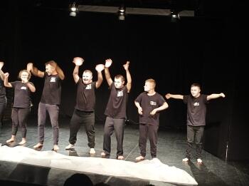 06b33cce-154b-443d-8866-e650e4d192bd