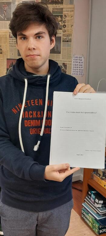 58dea2d9-880a-4b2b-8e02-1c361d951a83