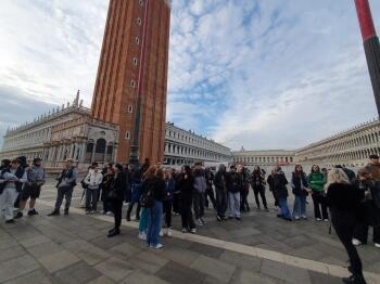 7ddf723e-0210-47a5-a7aa-8253d2c9f1e3