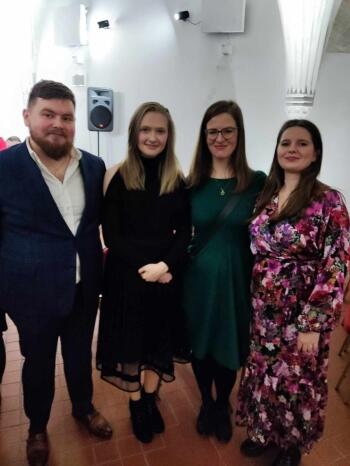 8d61763e-a368-4597-97ad-d330e2b66ad3