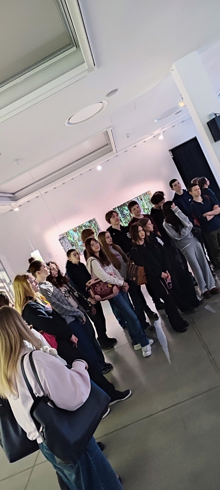 Wystawa ''W głębi'' w Państwowej Galerii Sztuki w Sopocie i 1a.